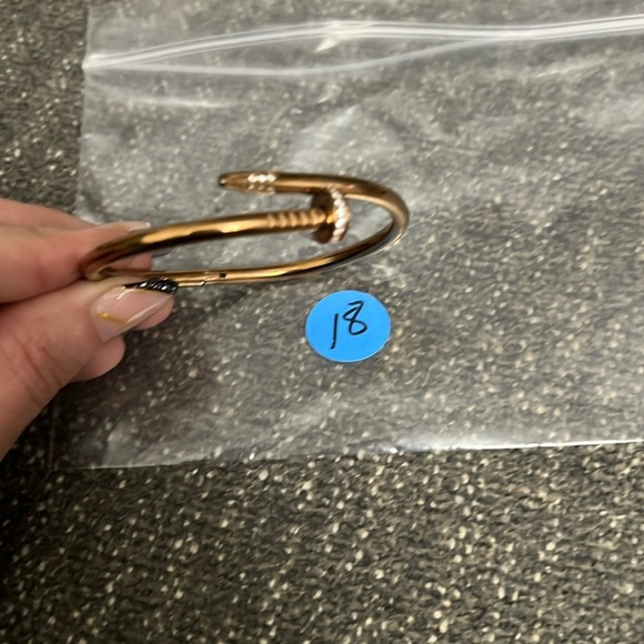 #18 Nail BRACELET, SMALL MODEL bronze - Picture 1 of 2